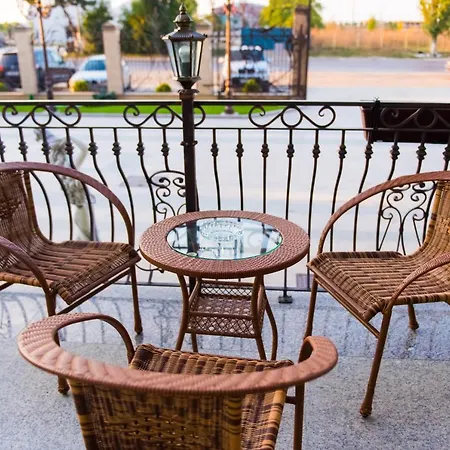 Hotel Giuliano 3* Bragadiru